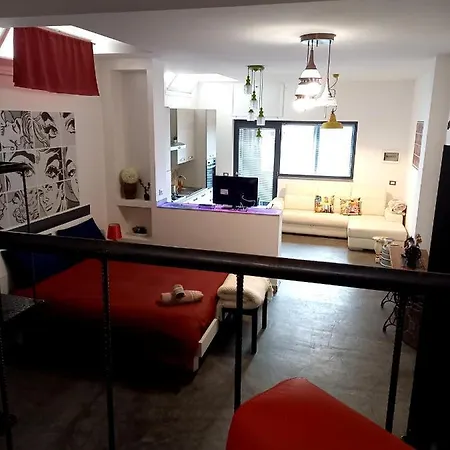 Art Deco Center Near The Beach! Apartment