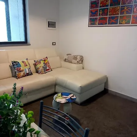 Art Deco Center Near The Beach! Apartment