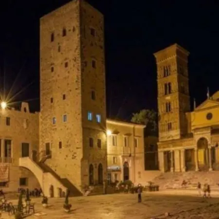 Art Deco Center Near The Beach! * Terracina